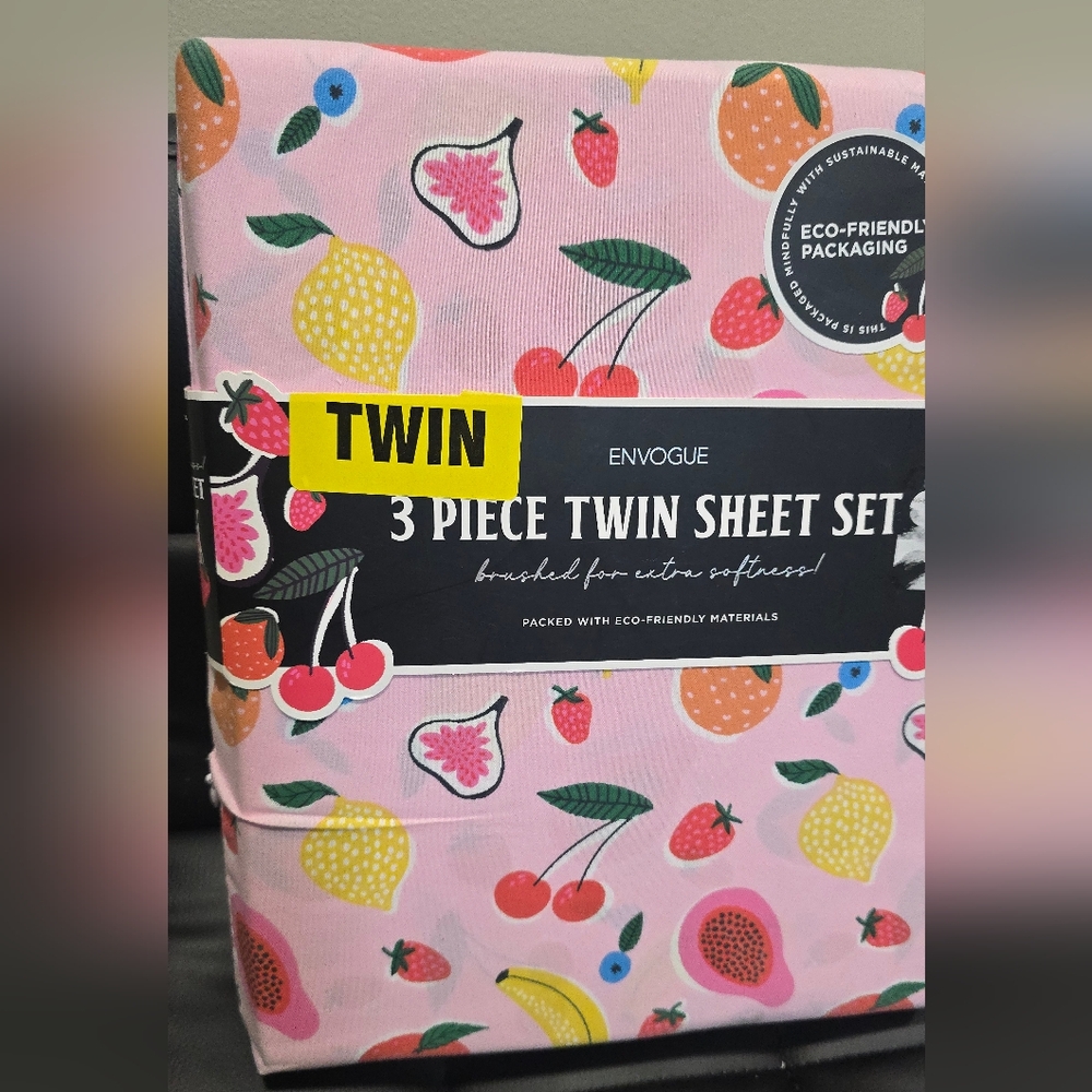 Envogue 3 Pc TWIN Sheet Set New Colorful Cherry Print